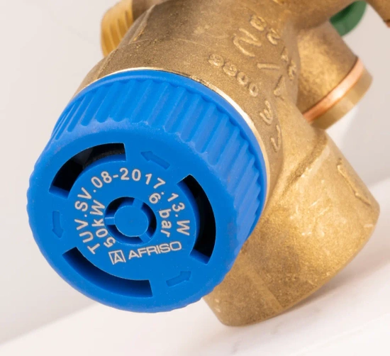 Bezpečnostní skupina automatického zásobníku teplé vody Nmax UDT 111,5 kW s pojistným ventilem MSW 6 bar Afriso 77999