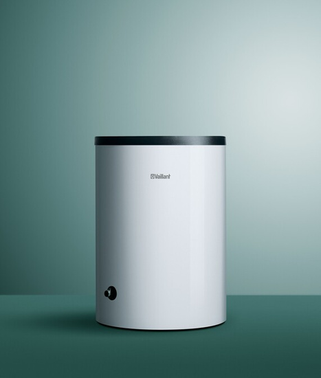 Balení Vaillant ecoTEC Plus VC 20CS/1-5 + nádrž VIH R 150/6B + ovladač VRC 720f sensoCOMFORT + připojovací sada + SPS přes stěnu nebo střechu 0010043654